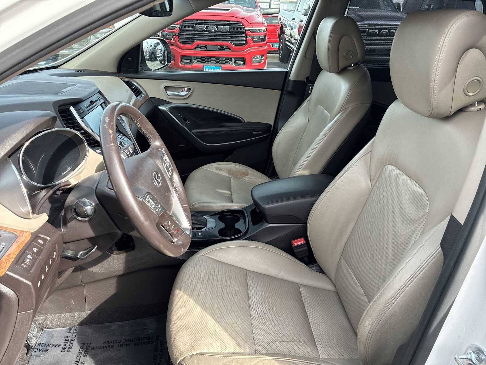 Thumbnail: 2016 Hyundai Santa Fe - 13