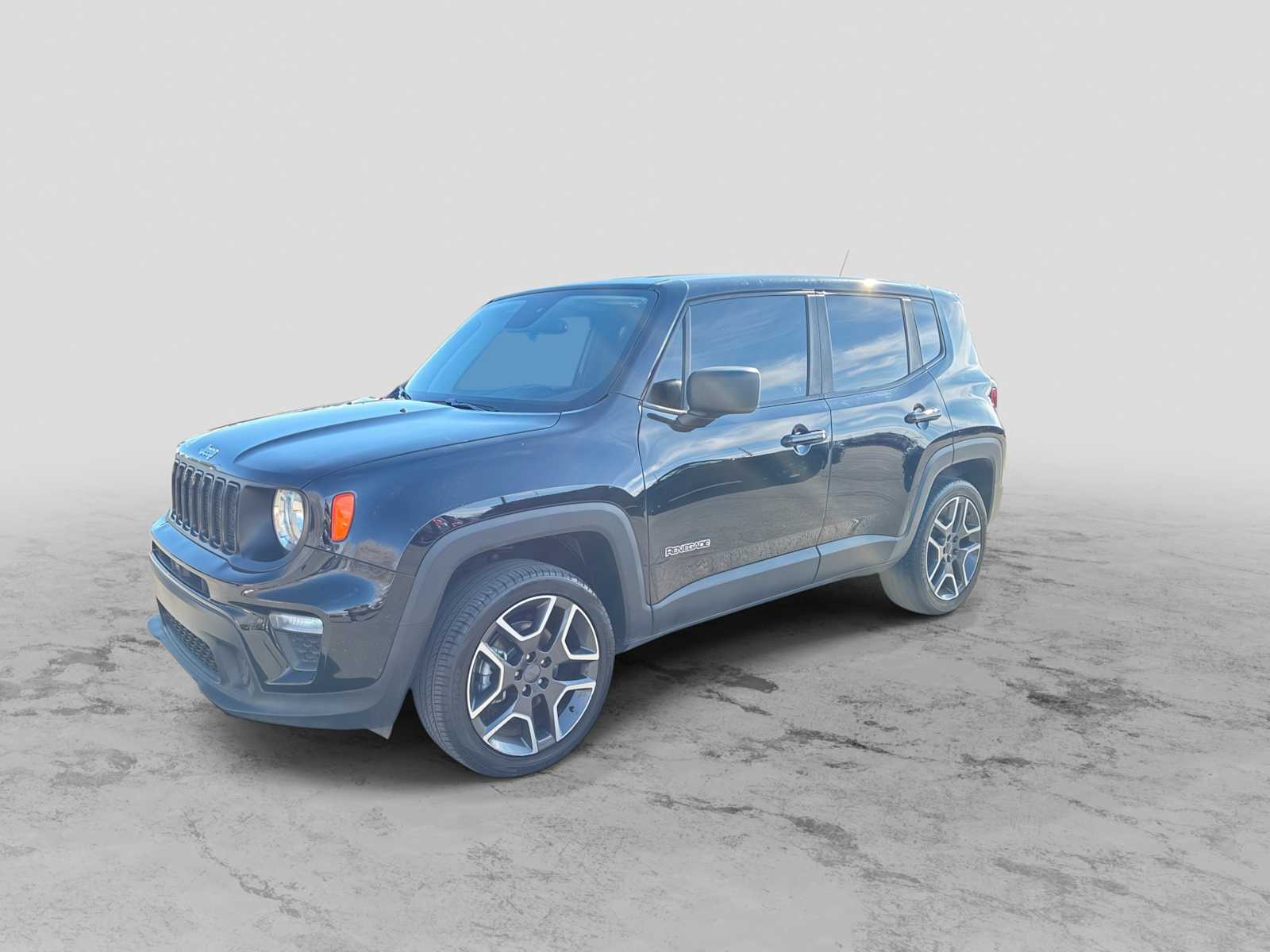 Thumbnail: 2020 Jeep Renegade - 4