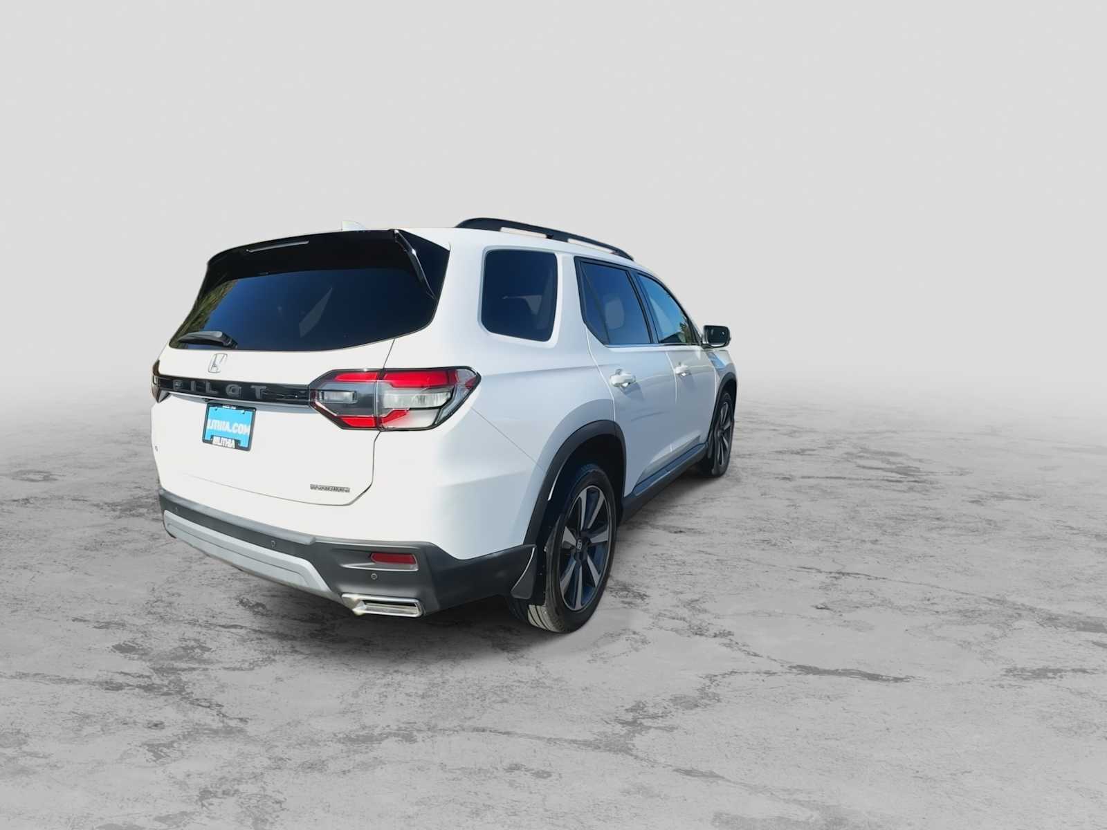 Thumbnail: 2023 Honda Pilot - 8