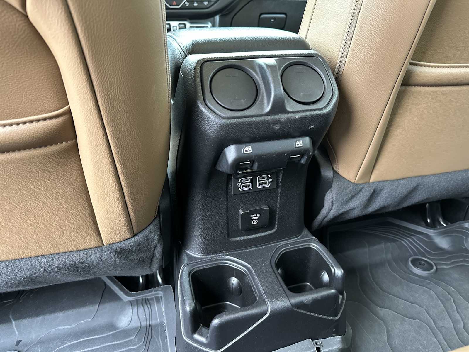 Thumbnail: 2020 Jeep Gladiator - 21