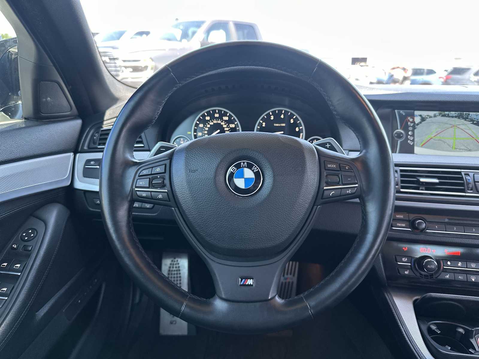 Thumbnail: 2012 BMW 5 Series - 11