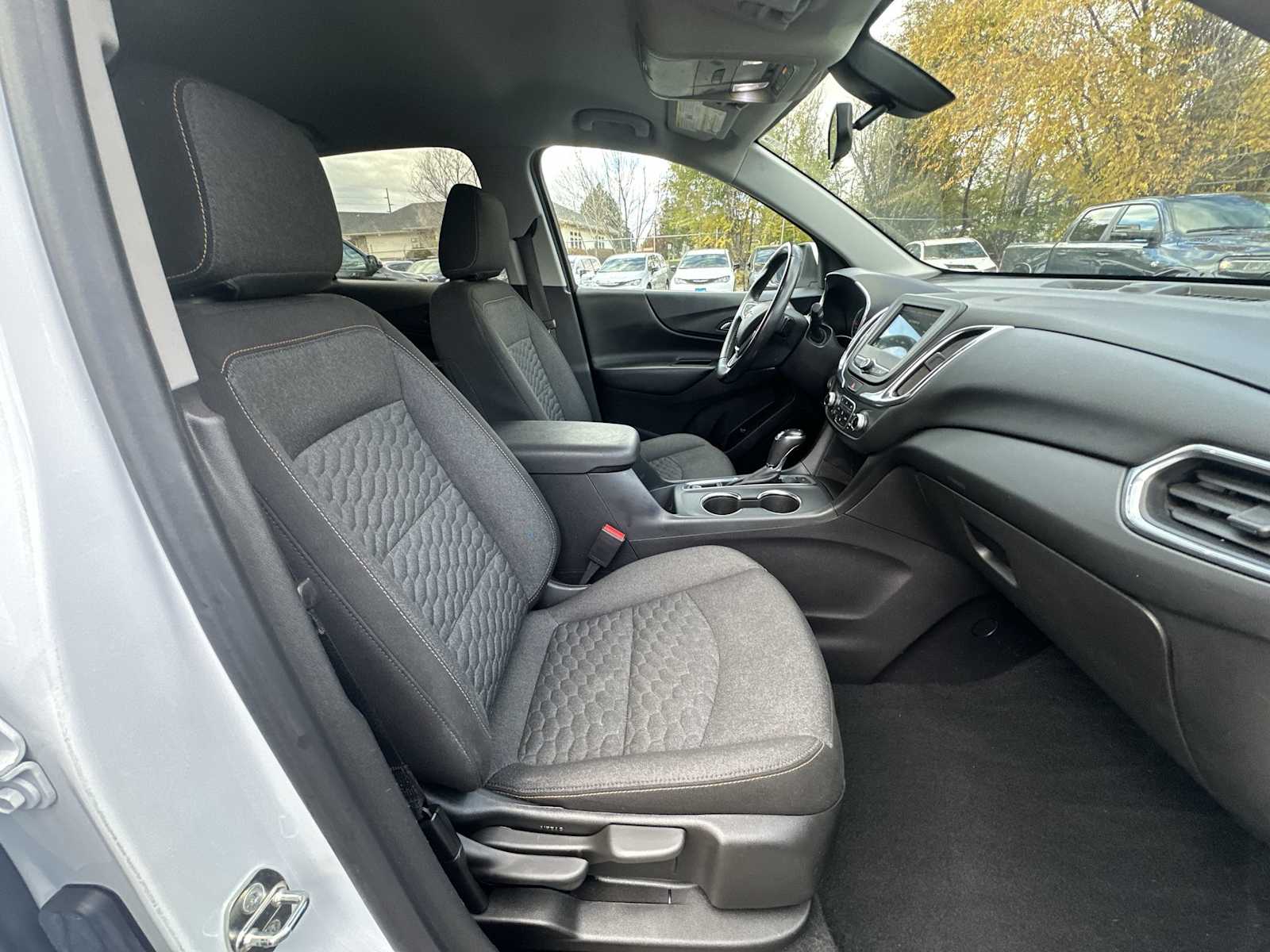 Thumbnail: 2019 Chevrolet Equinox - 24