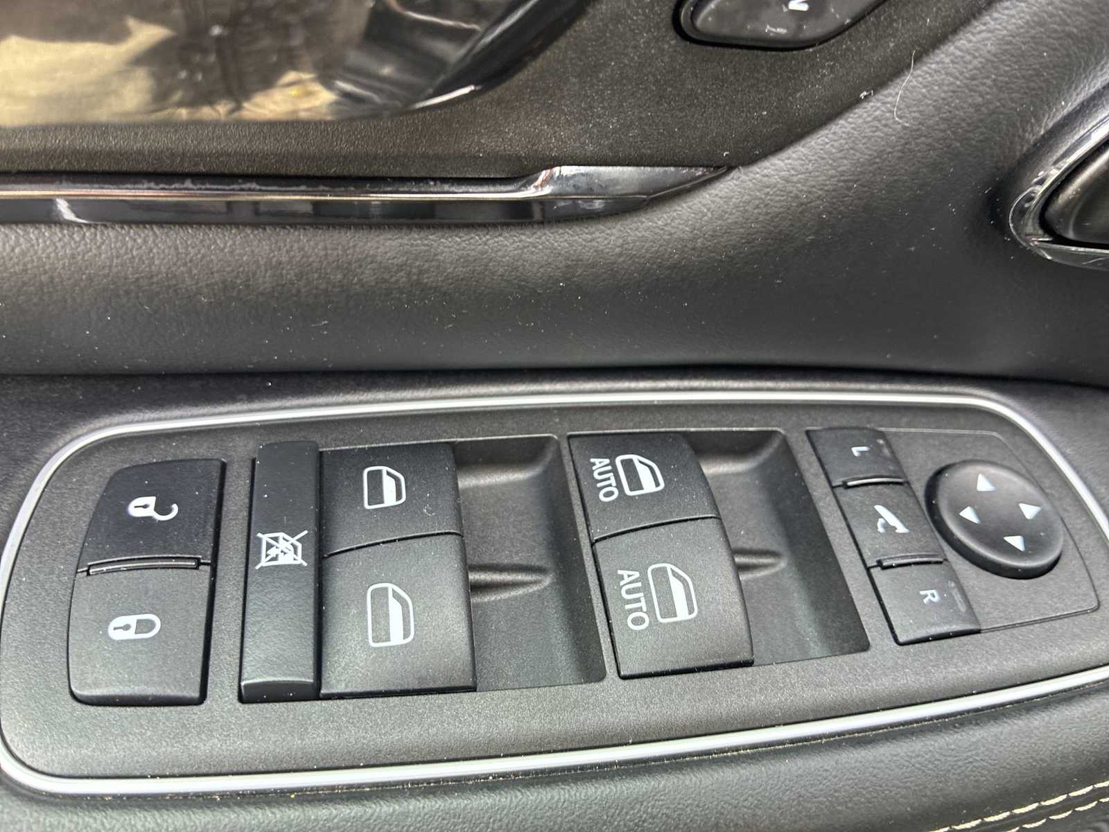 Thumbnail: 2022 RAM 1500 - 15