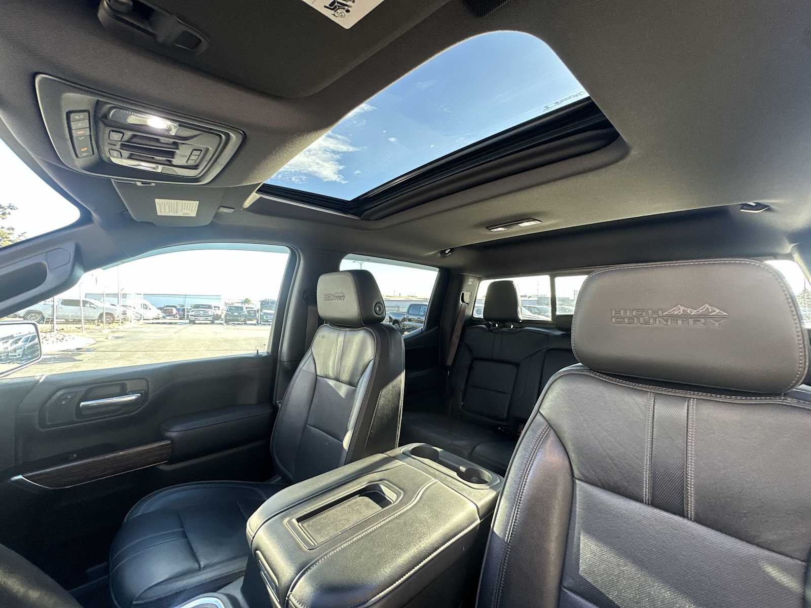 Thumbnail: 2019 Chevrolet Silverado 1500 - 16