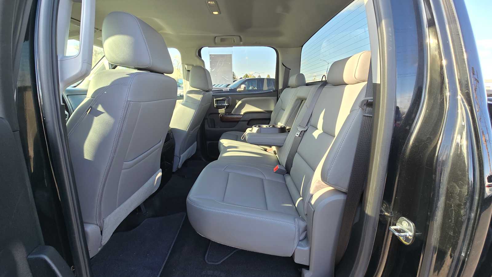 Thumbnail: 2018 GMC Sierra 2500 - 14