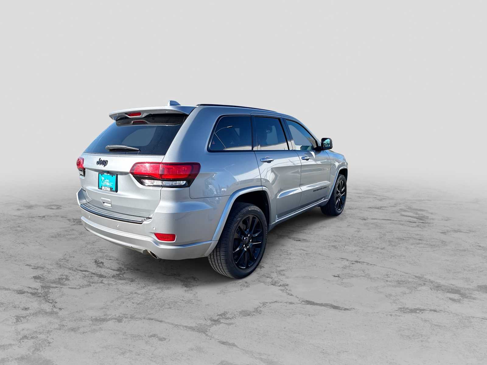 Thumbnail: 2018 Jeep Grand Cherokee - 8