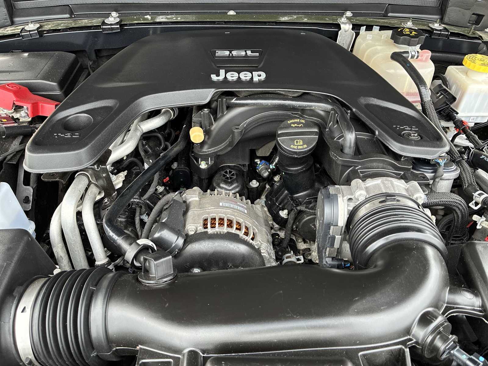 Thumbnail: 2021 Jeep Gladiator - 18