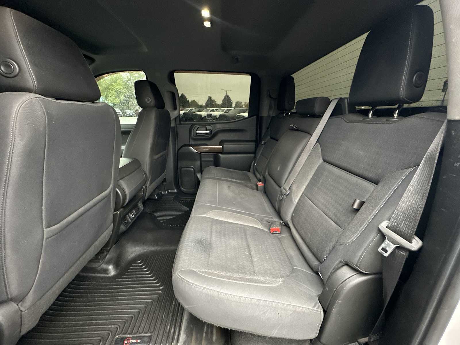 Thumbnail: 2019 Chevrolet Silverado 1500 - 22