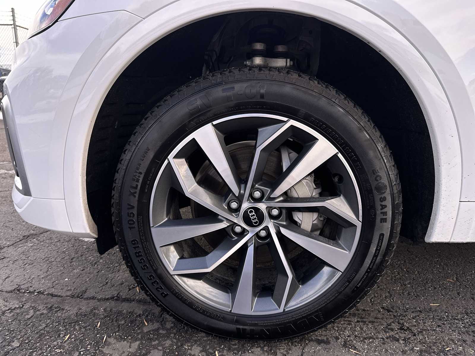 Thumbnail: 2023 Audi Q5 - 18