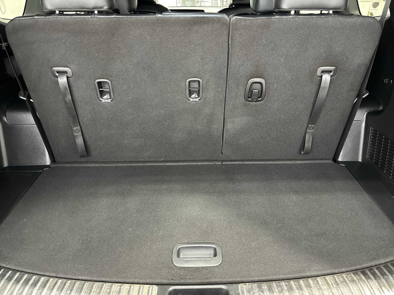 Thumbnail: 2023 Kia Telluride - 21