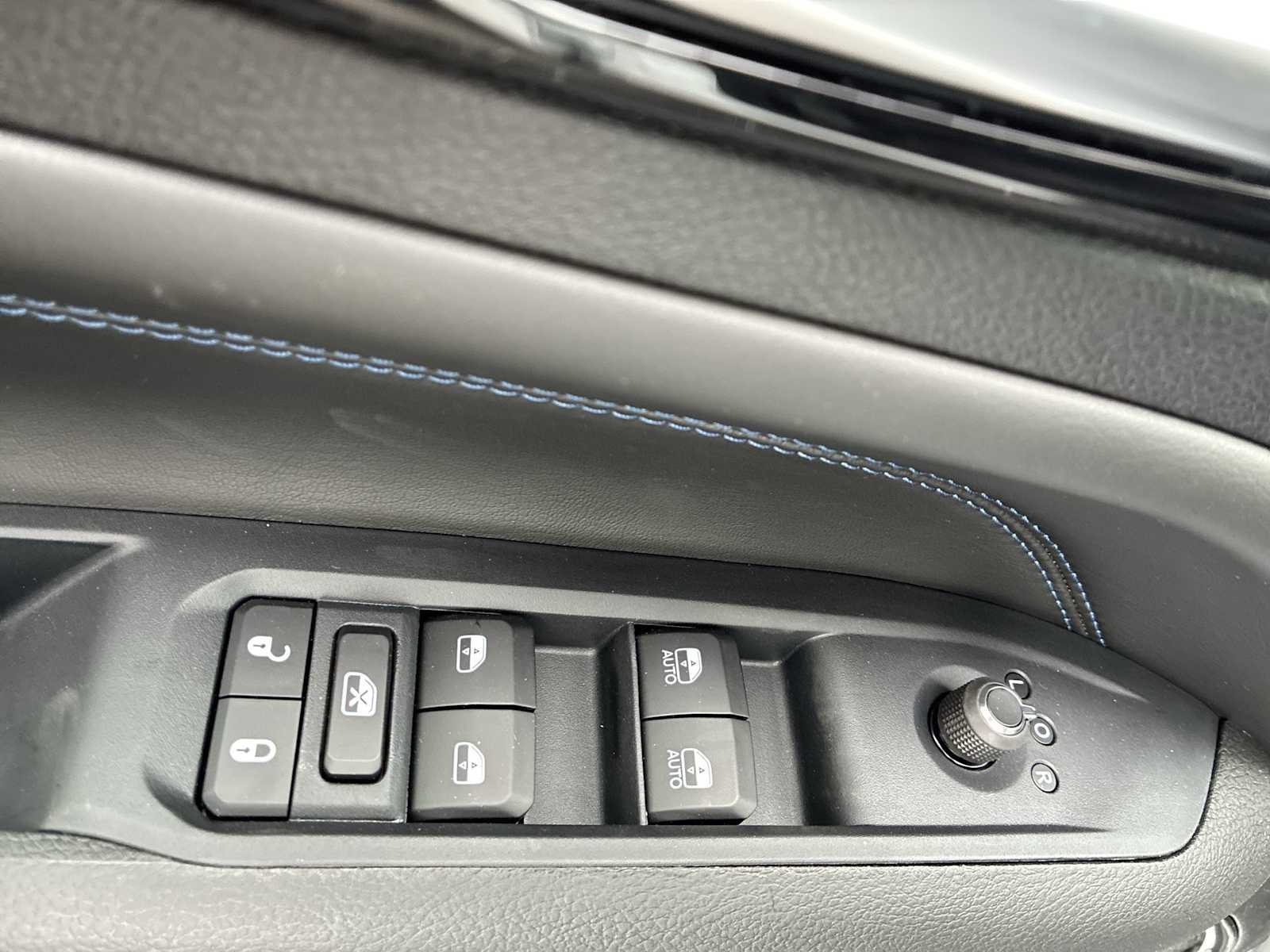 Thumbnail: 2026 Jeep Compass - 15