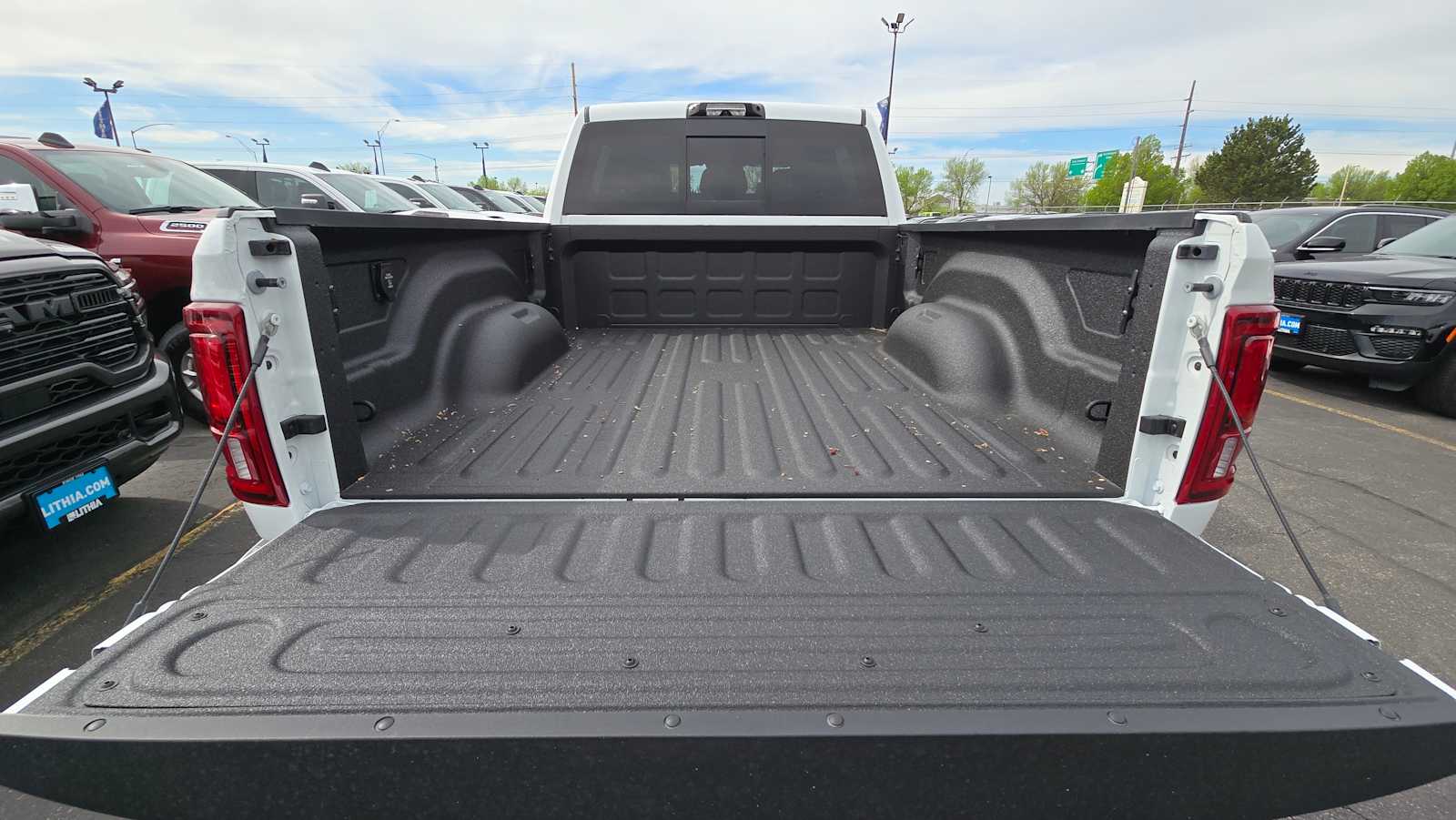 2025 RAM 3500 Laramie 9