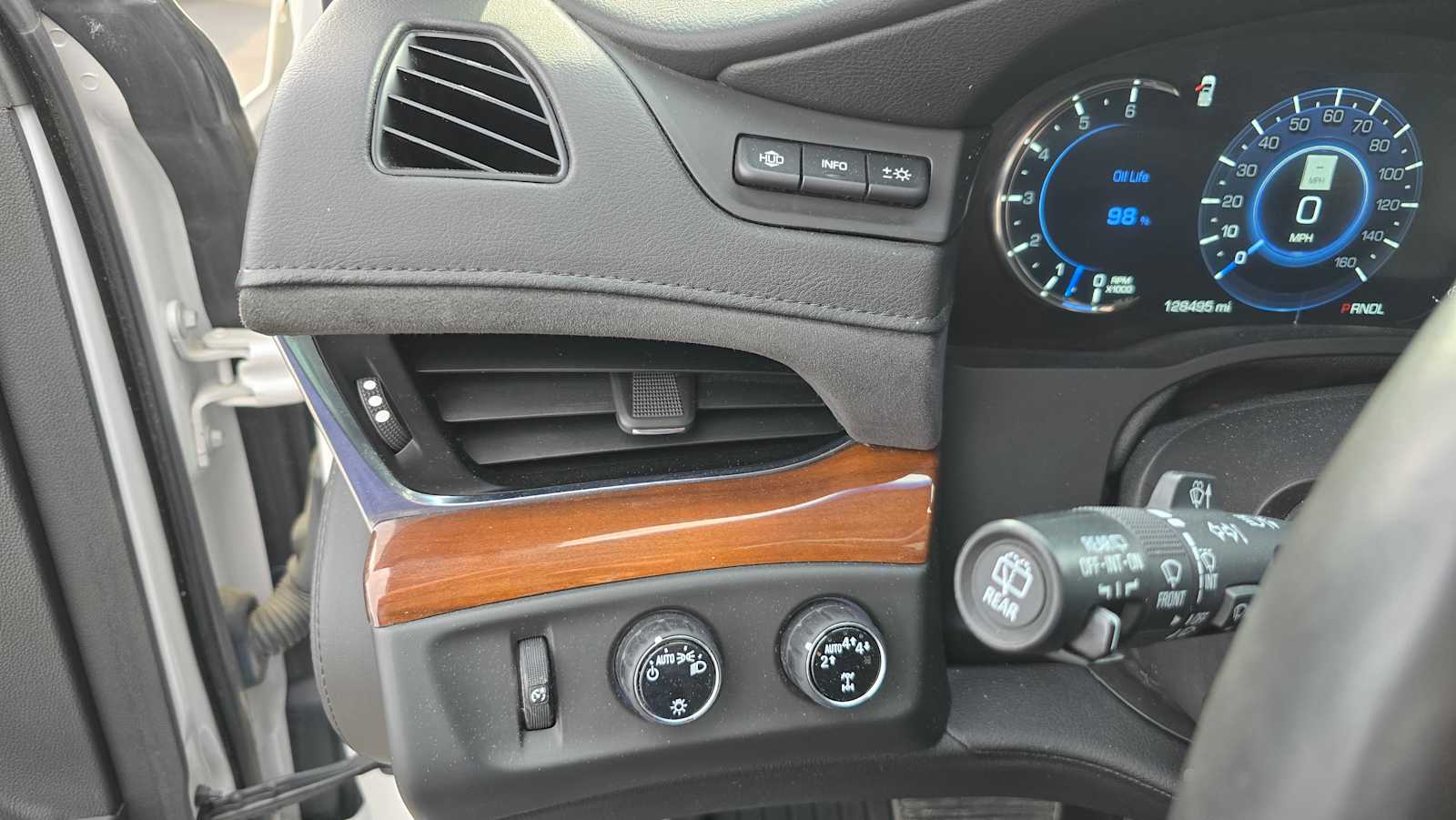 Thumbnail: 2018 Cadillac Escalade - 26