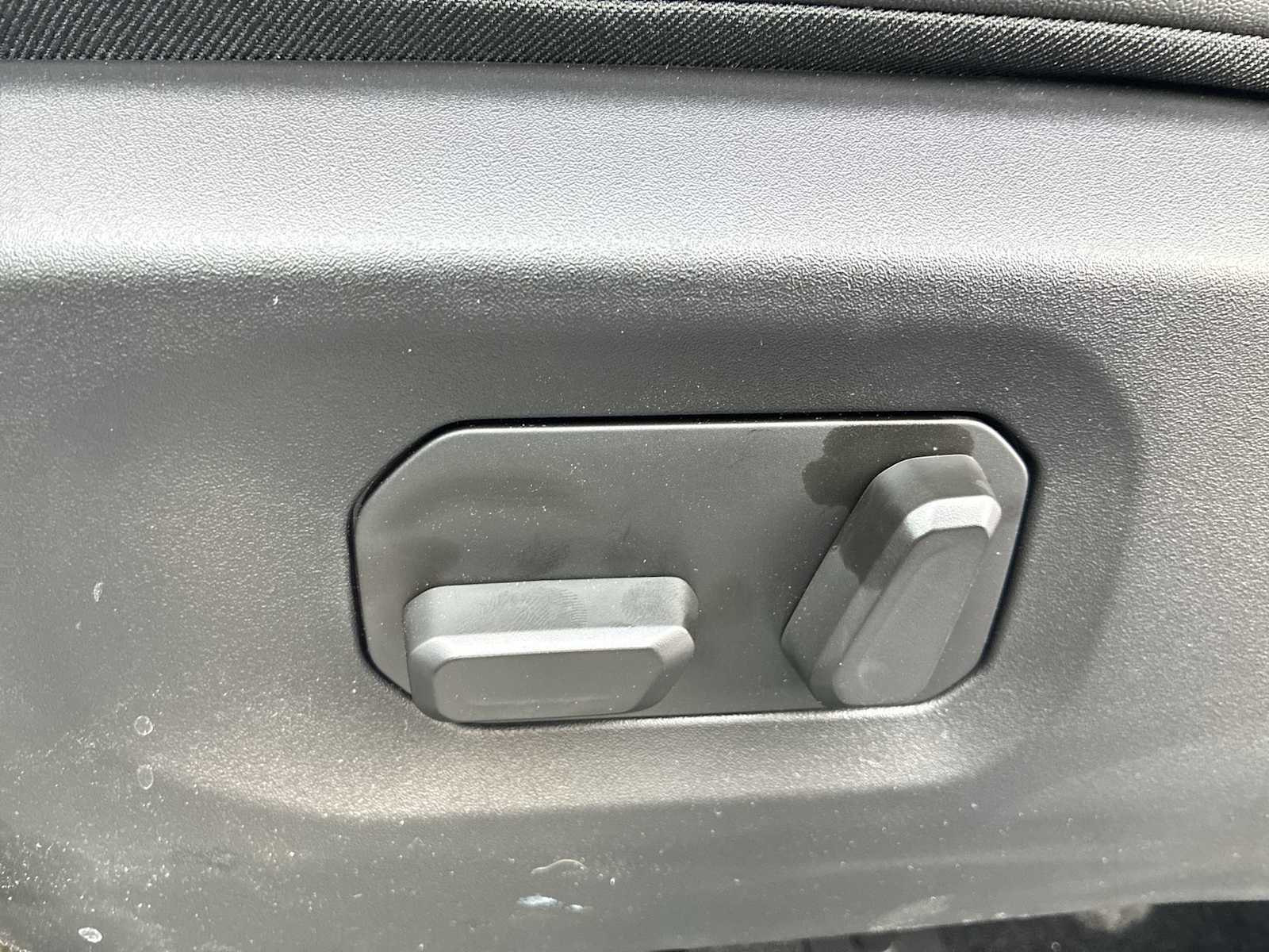 Thumbnail: 2026 Jeep Wrangler - 14