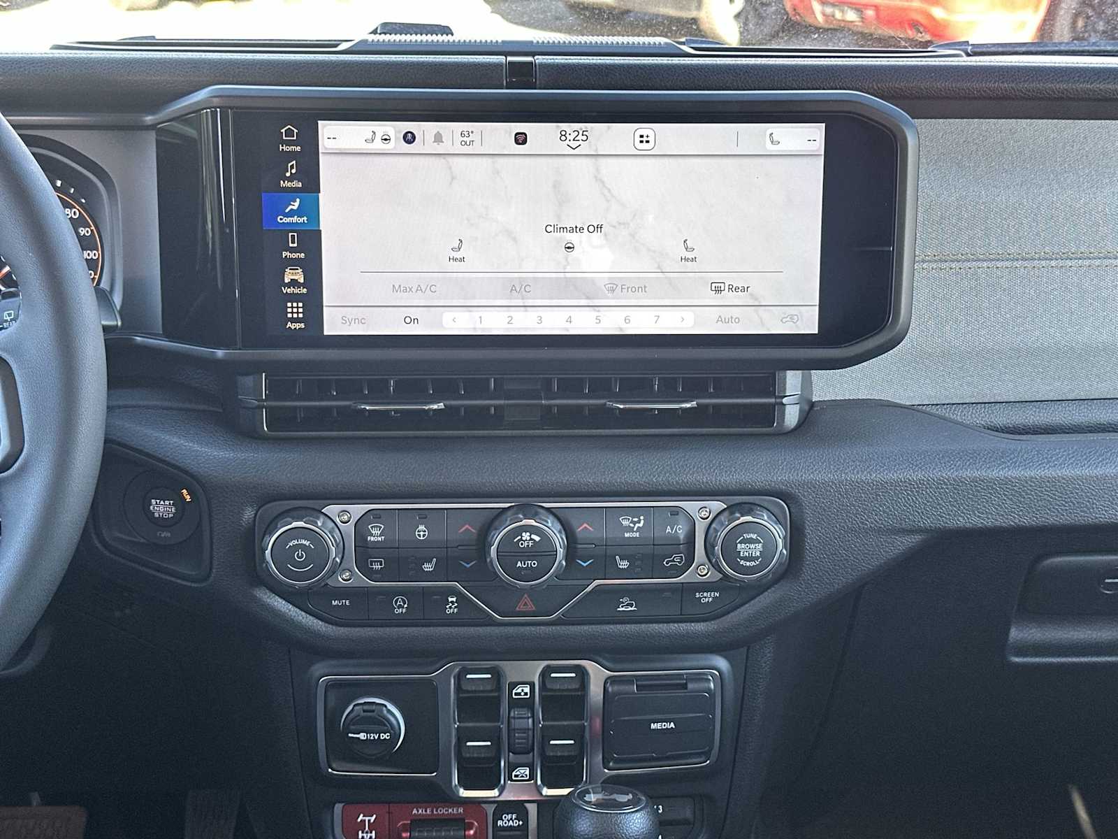 Thumbnail: 2026 Jeep Wrangler - 16