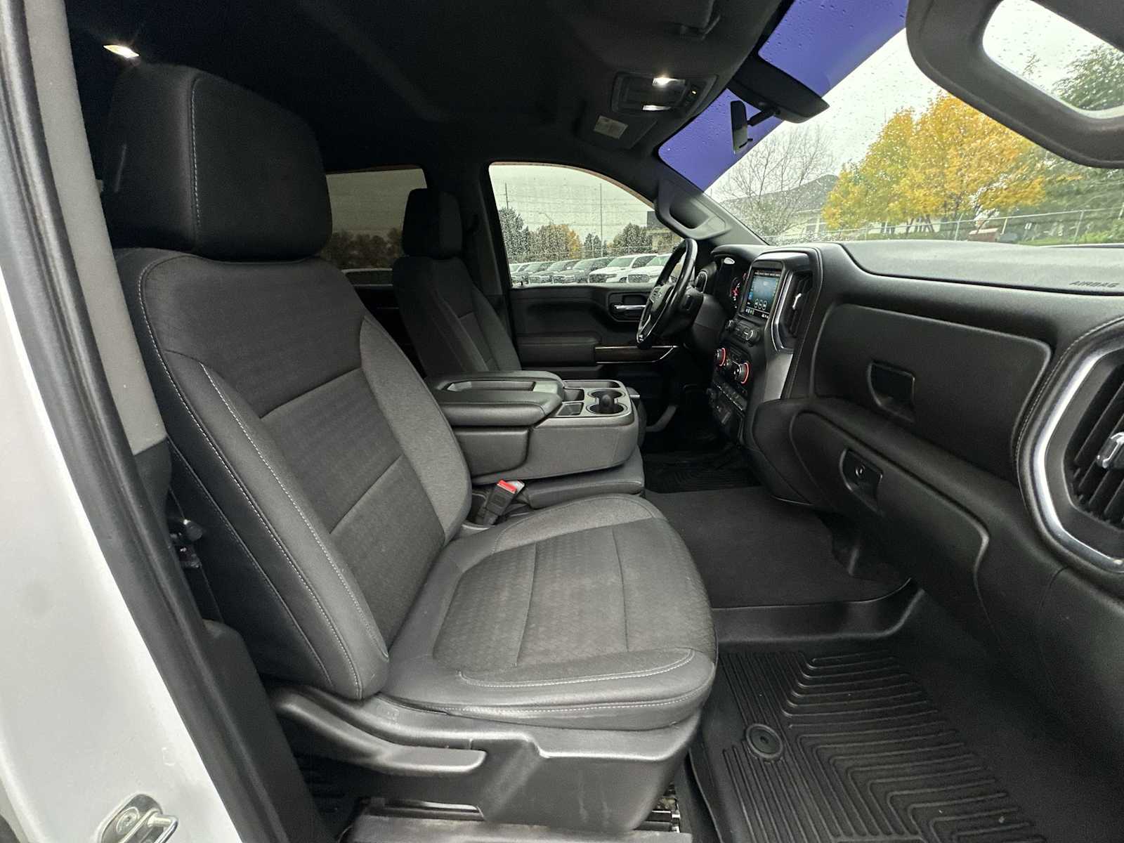 Thumbnail: 2019 Chevrolet Silverado 1500 - 23