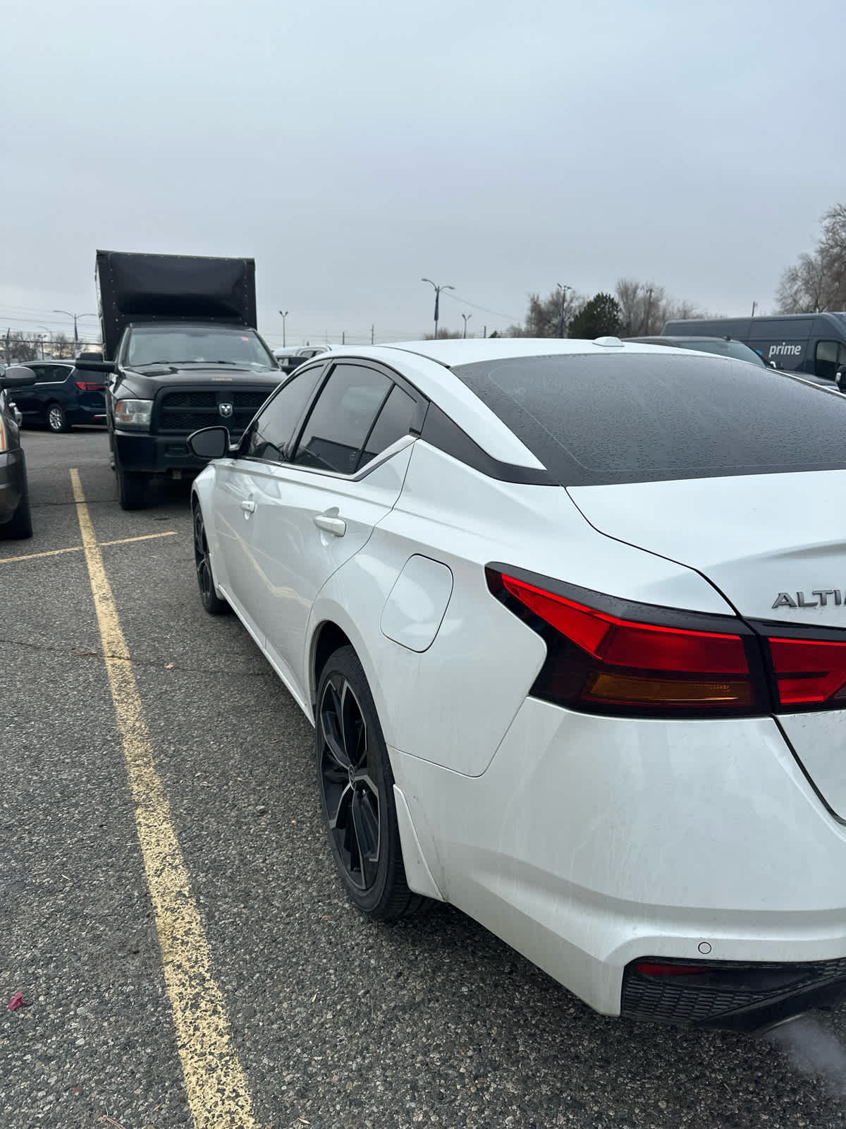 2023 Nissan Altima 2.5 SR photo 2