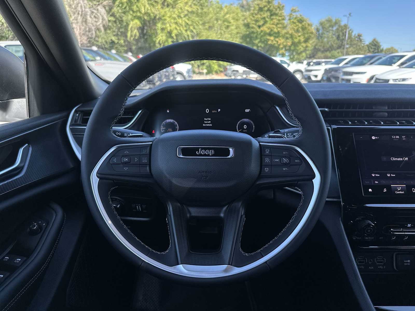 Thumbnail: 2025 Jeep Grand Cherokee - 11