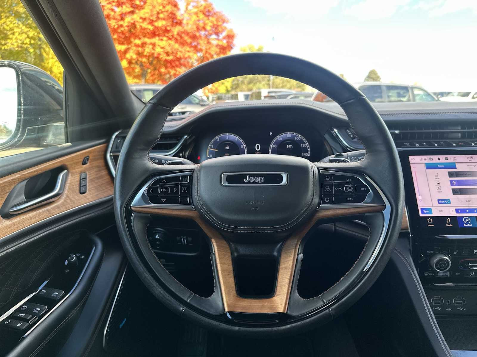 Thumbnail: 2023 Jeep Grand Cherokee - 11