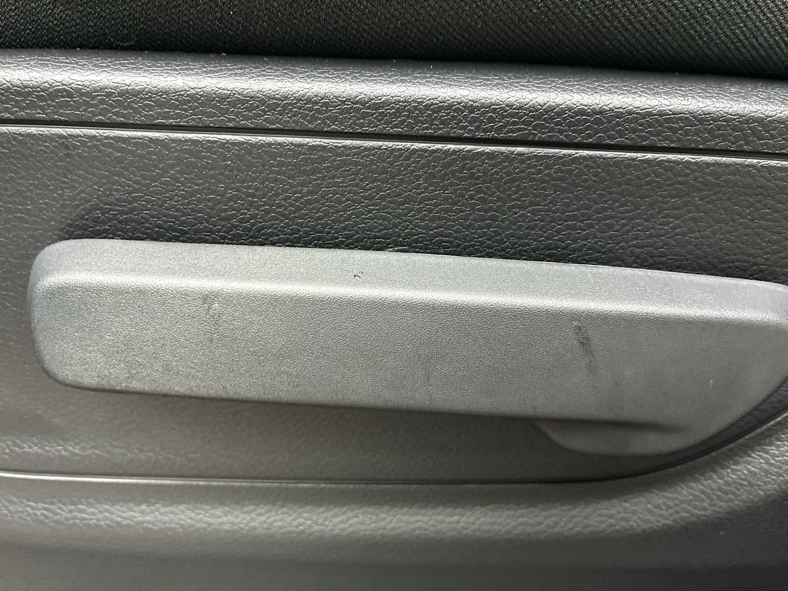 Thumbnail: 2026 RAM 1500 - 14