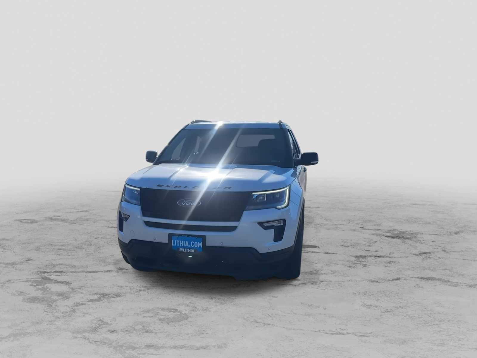 Thumbnail: 2019 Ford Explorer - 3