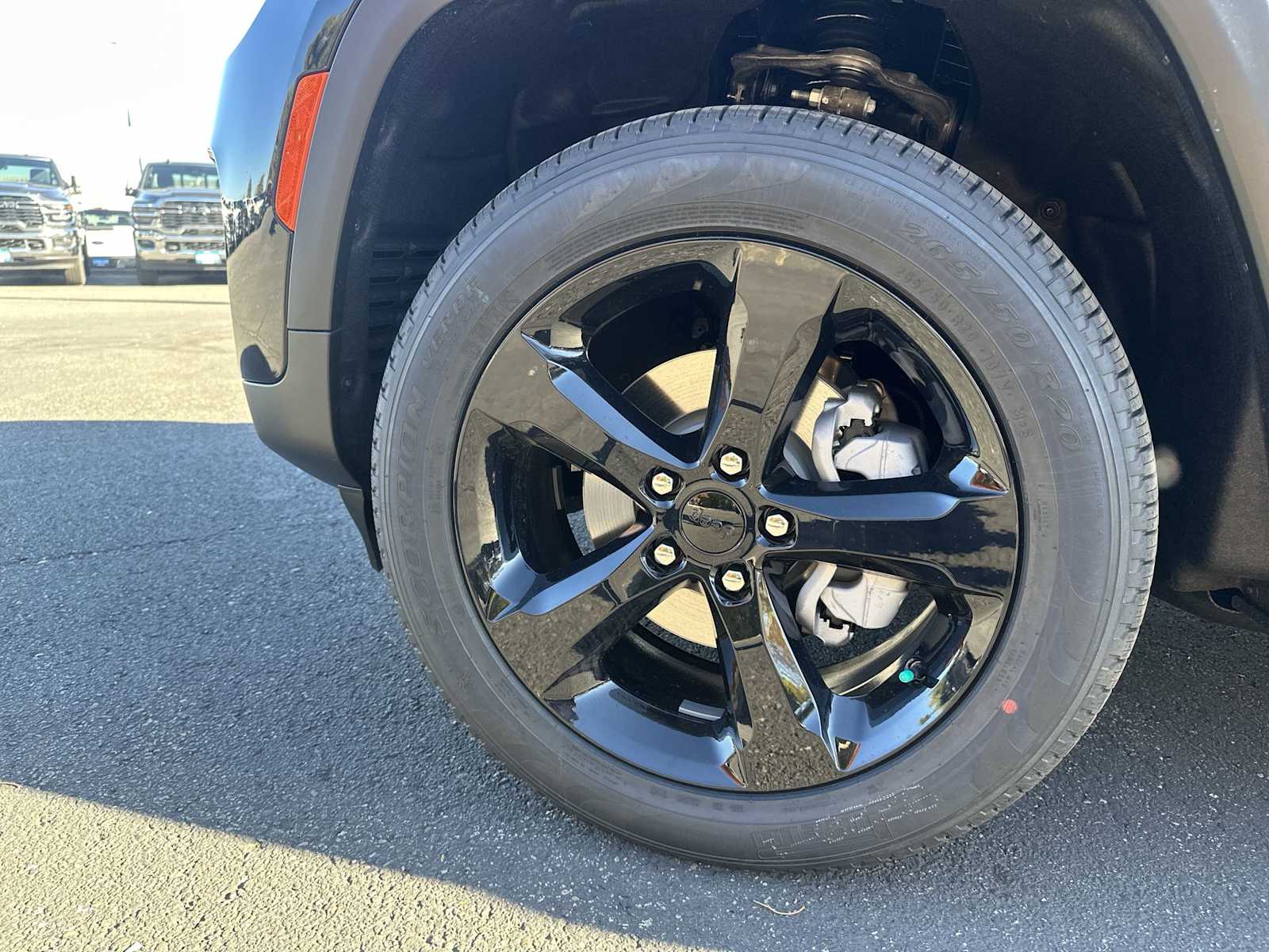 Thumbnail: 2025 Jeep Grand Cherokee - 18