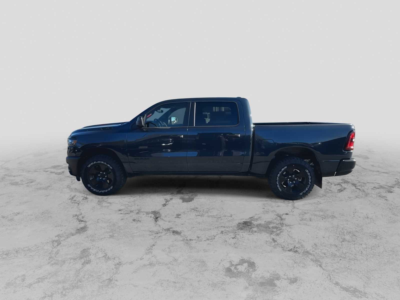 Thumbnail: 2026 RAM 1500 - 5