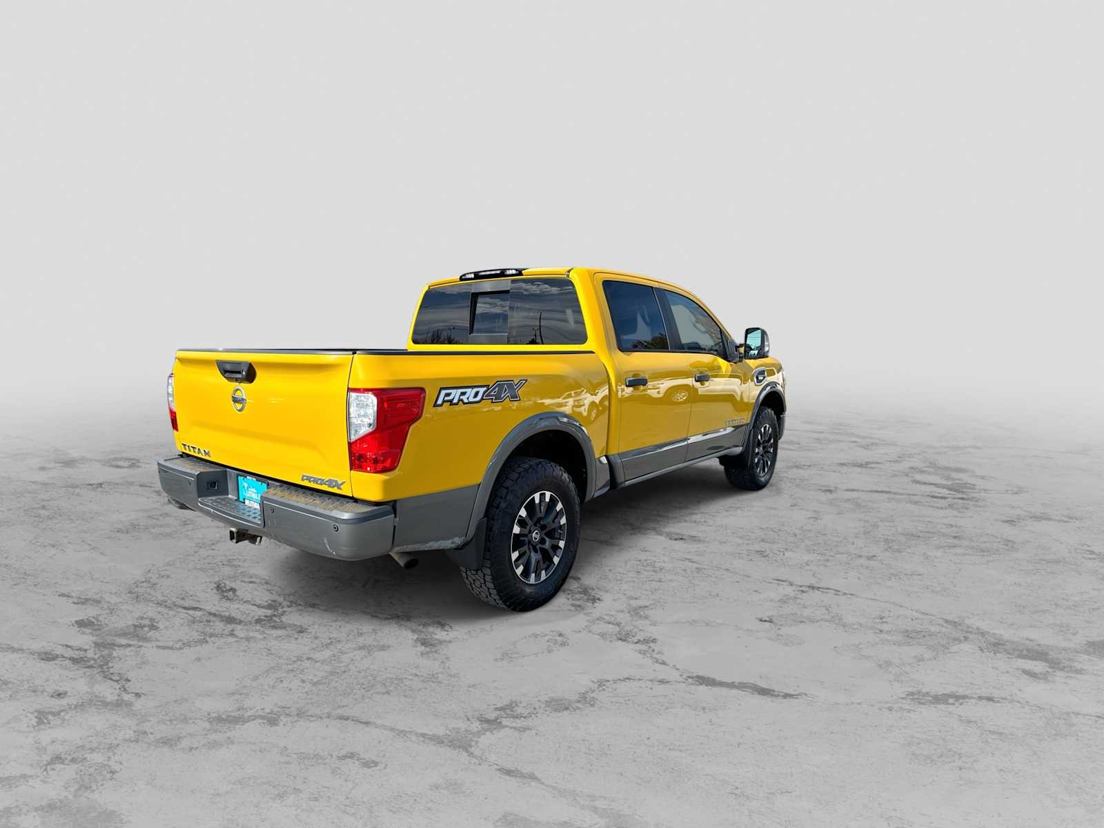 Thumbnail: 2017 Nissan Titan - 8