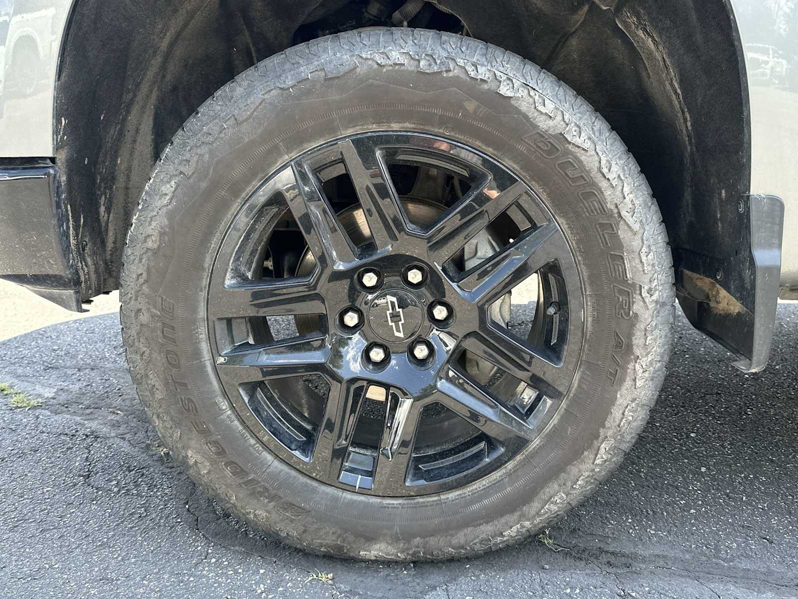 Thumbnail: 2024 Chevrolet Silverado 1500 - 17