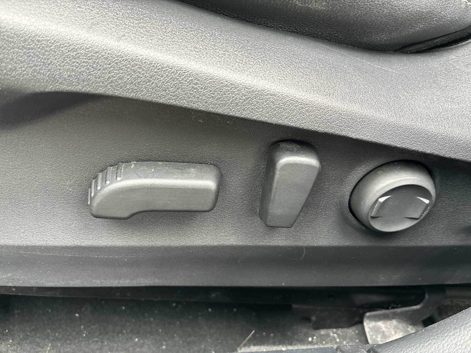 Thumbnail: 2020 Subaru Outback - 14