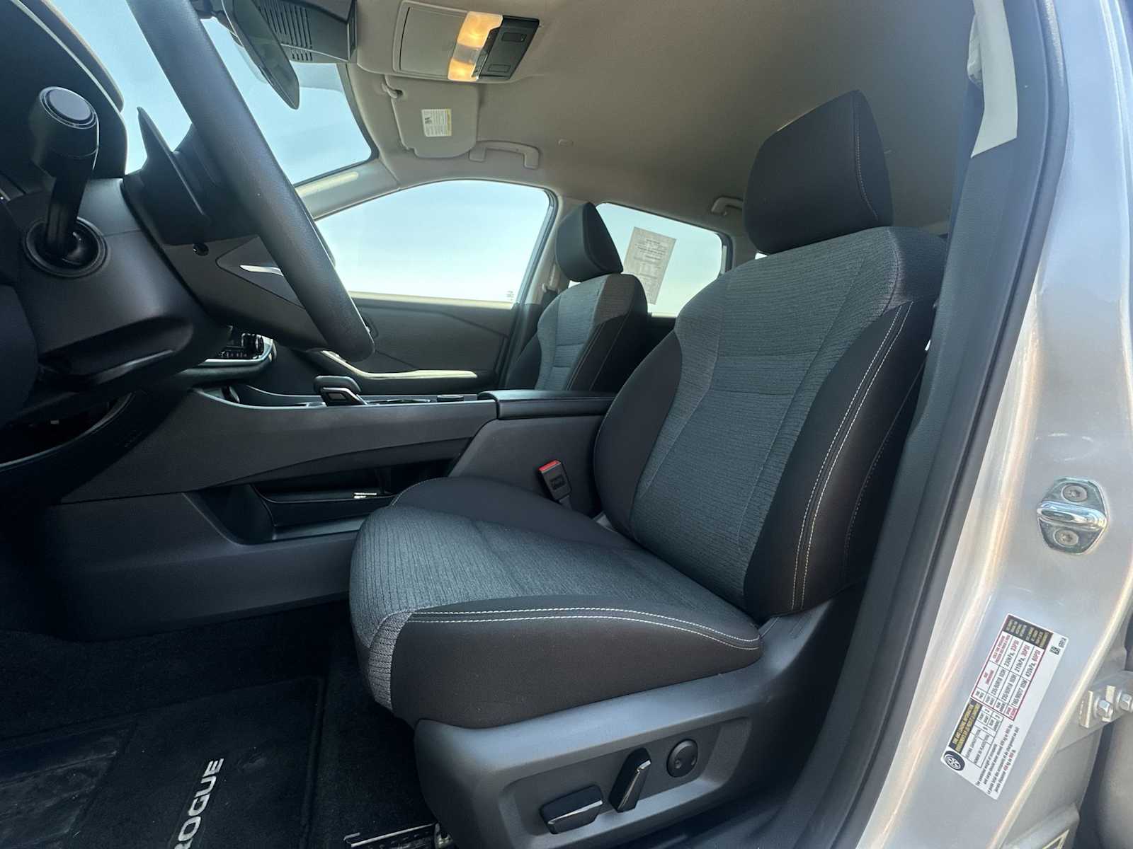 Thumbnail: 2023 Nissan Rogue - 13