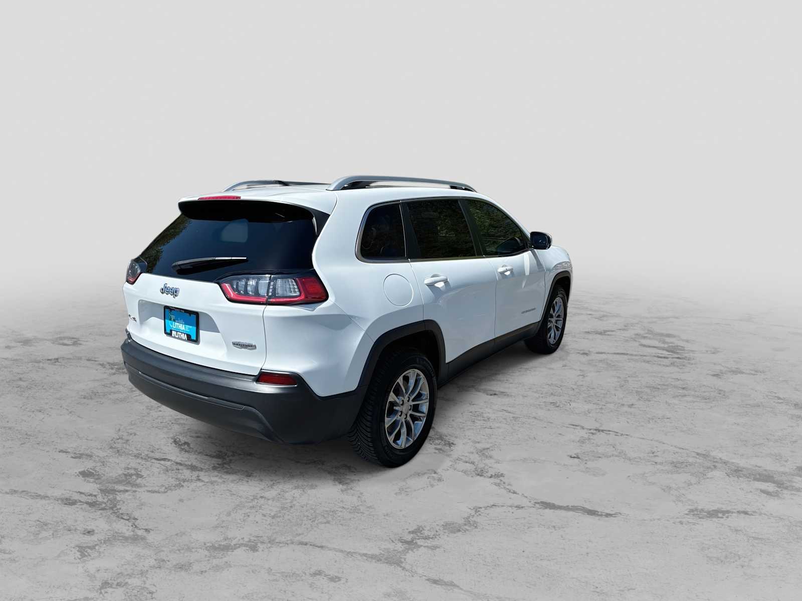 Thumbnail: 2019 Jeep Cherokee - 7