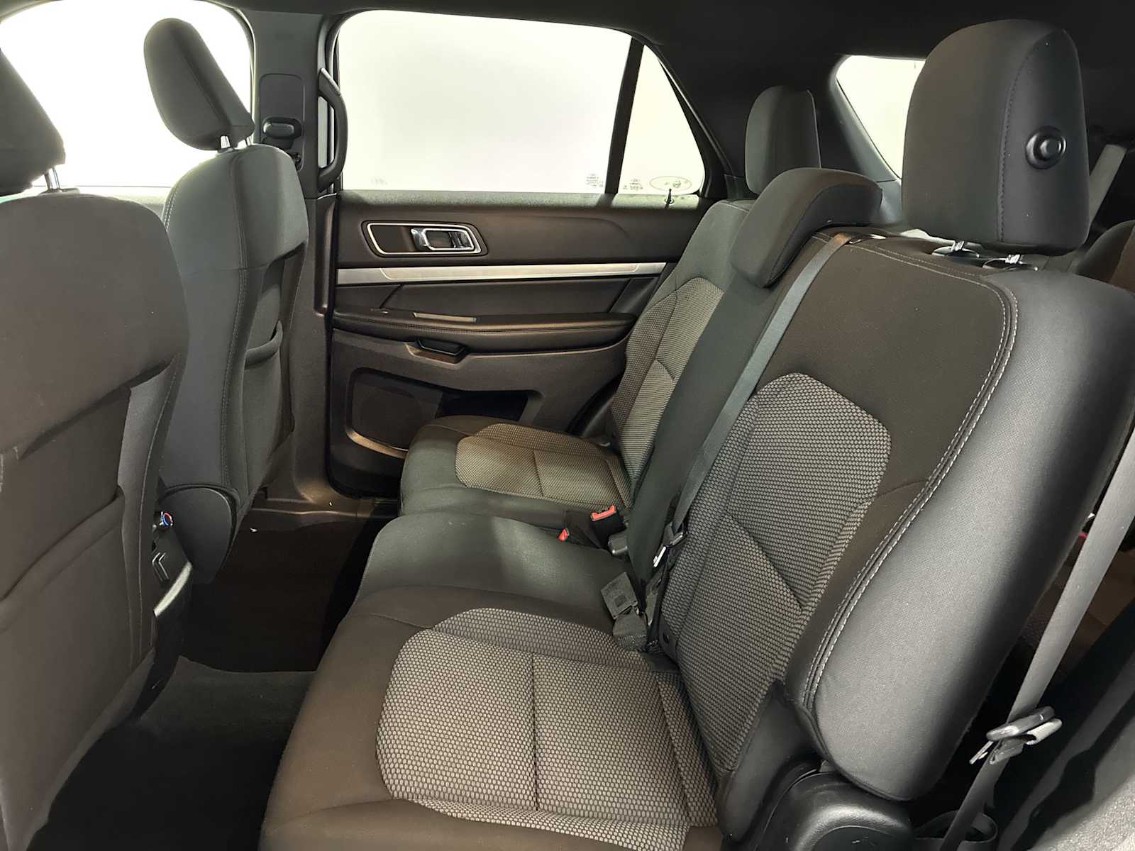 Thumbnail: 2019 Ford Explorer - 23