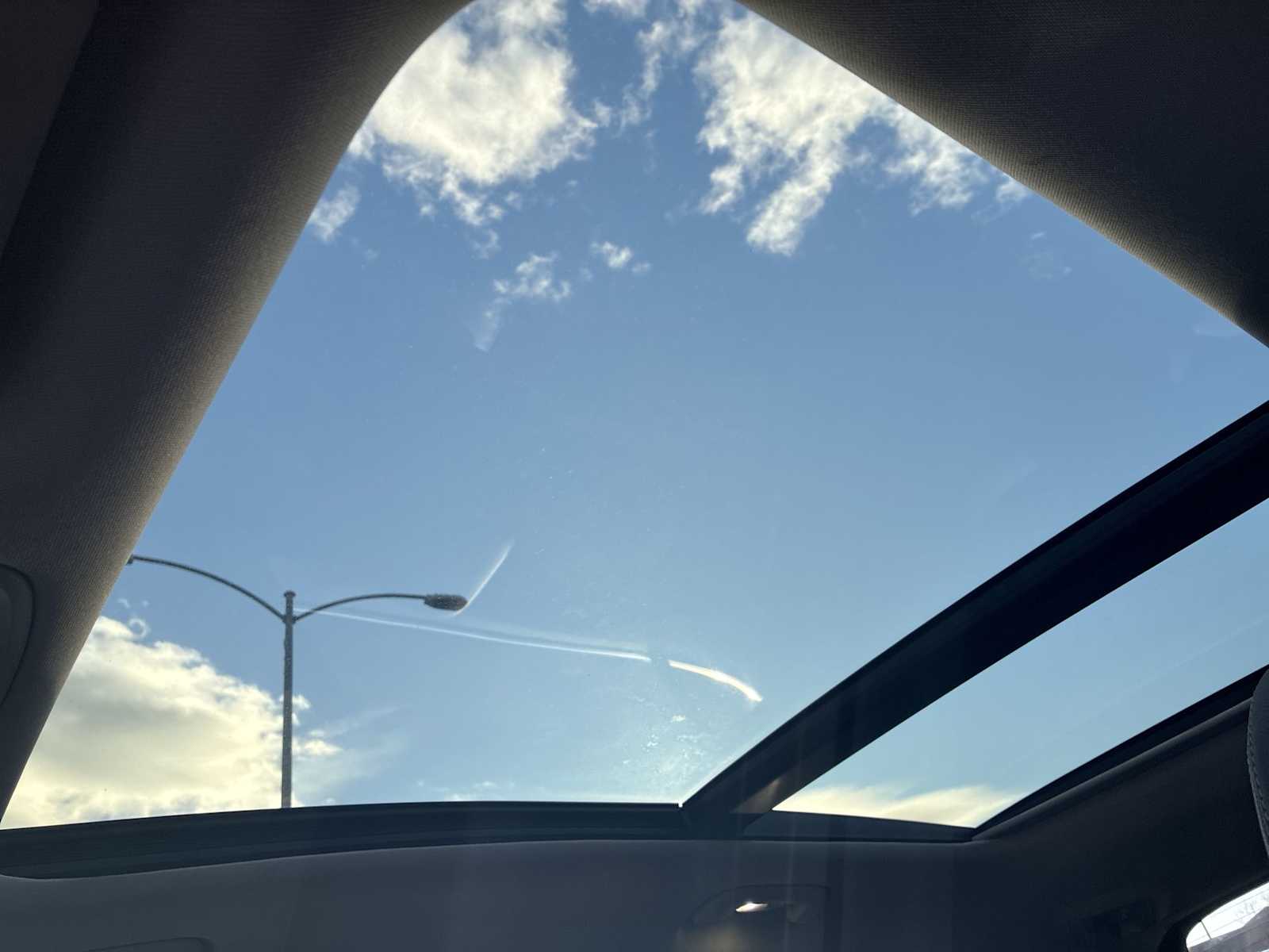 Thumbnail: 2017 Kia Sportage - 16