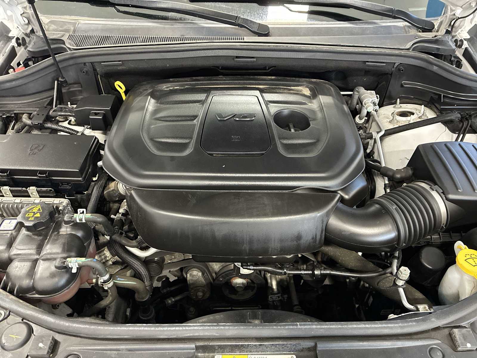 Thumbnail: 2021 Jeep Grand Cherokee - 25