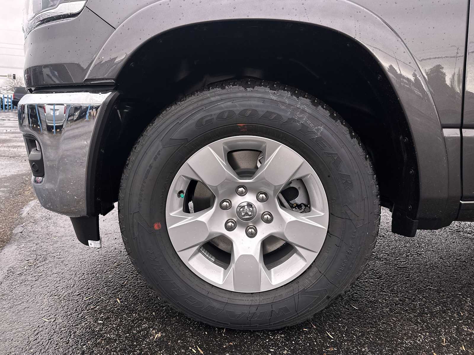 Thumbnail: 2026 RAM 1500 - 17