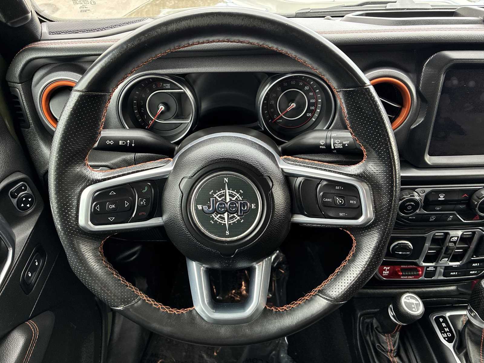 Thumbnail: 2021 Jeep Gladiator - 11