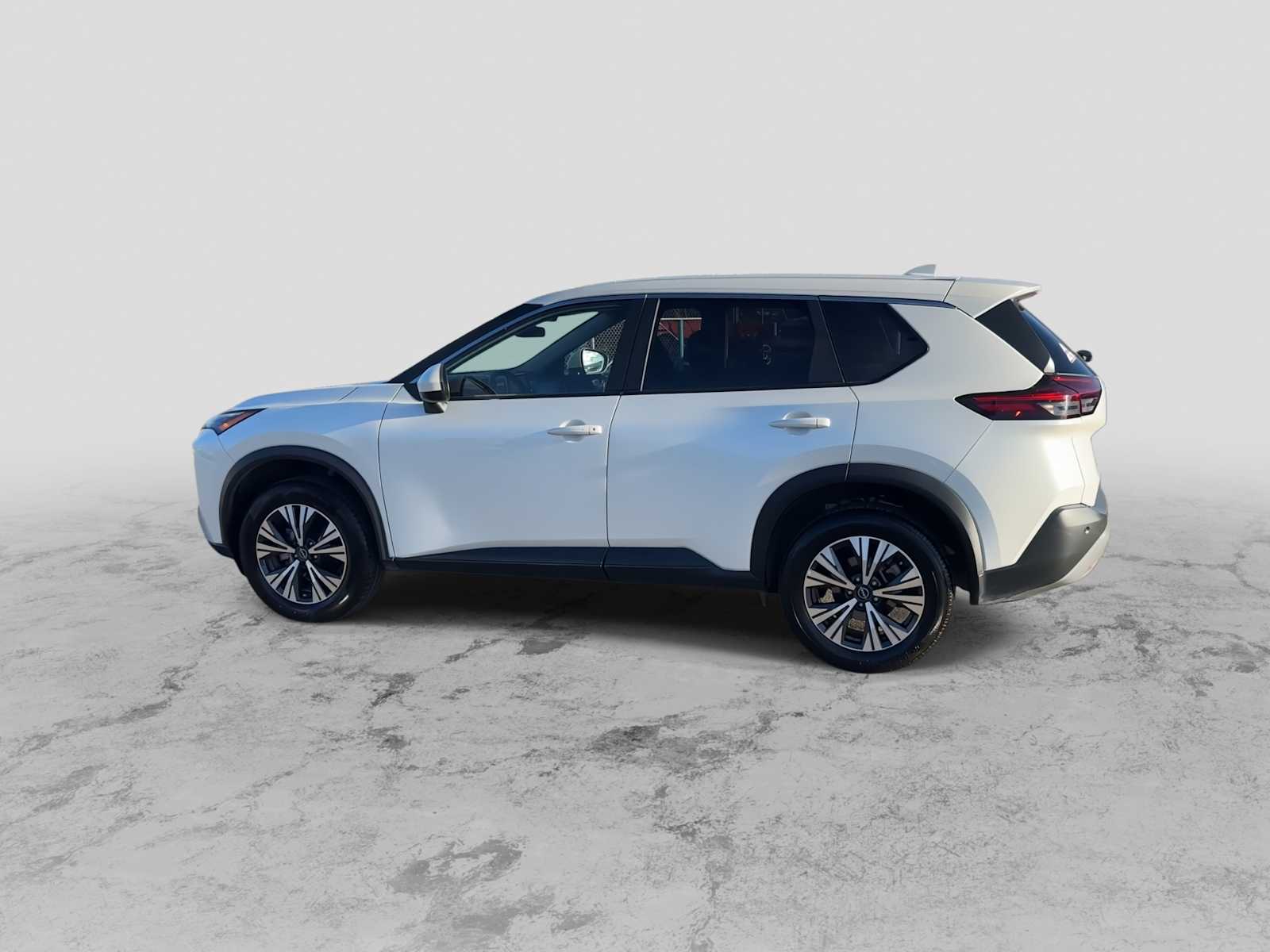 Thumbnail: 2023 Nissan Rogue - 5