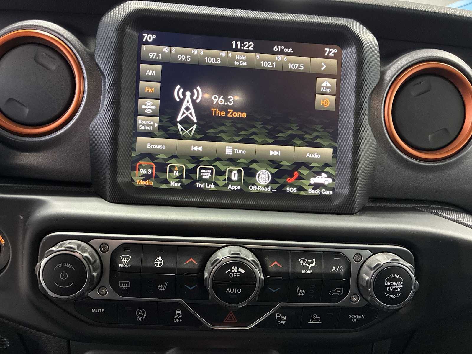 Thumbnail: 2021 Jeep Gladiator - 12