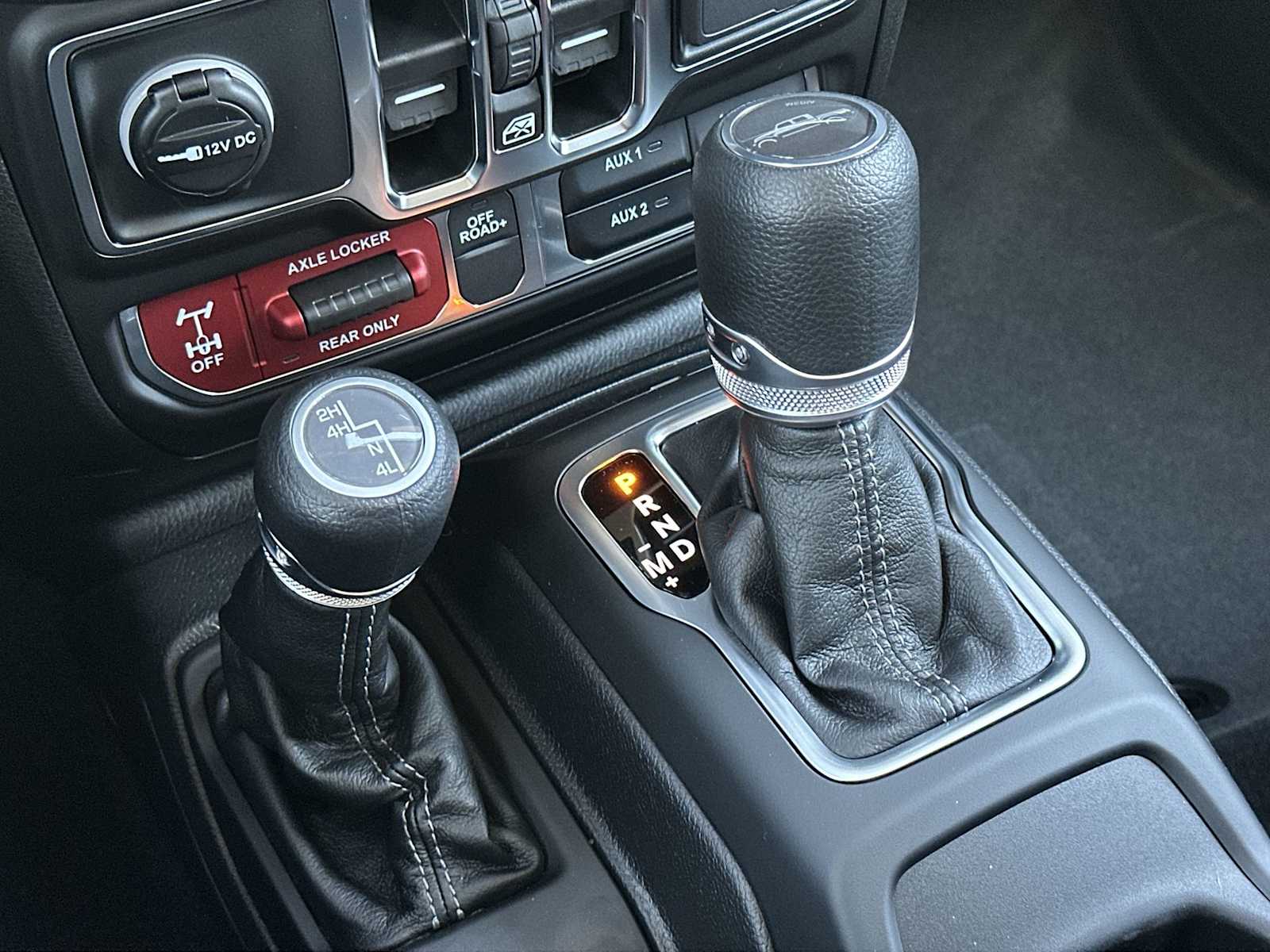 Thumbnail: 2025 Jeep Gladiator - 19