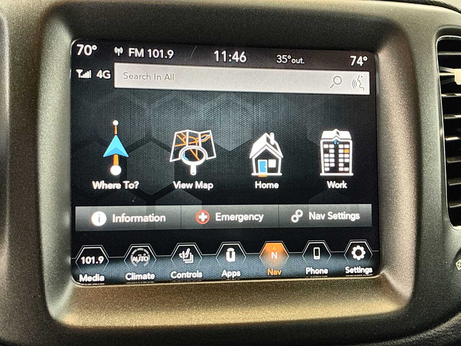 Thumbnail: 2021 Jeep Compass - 20