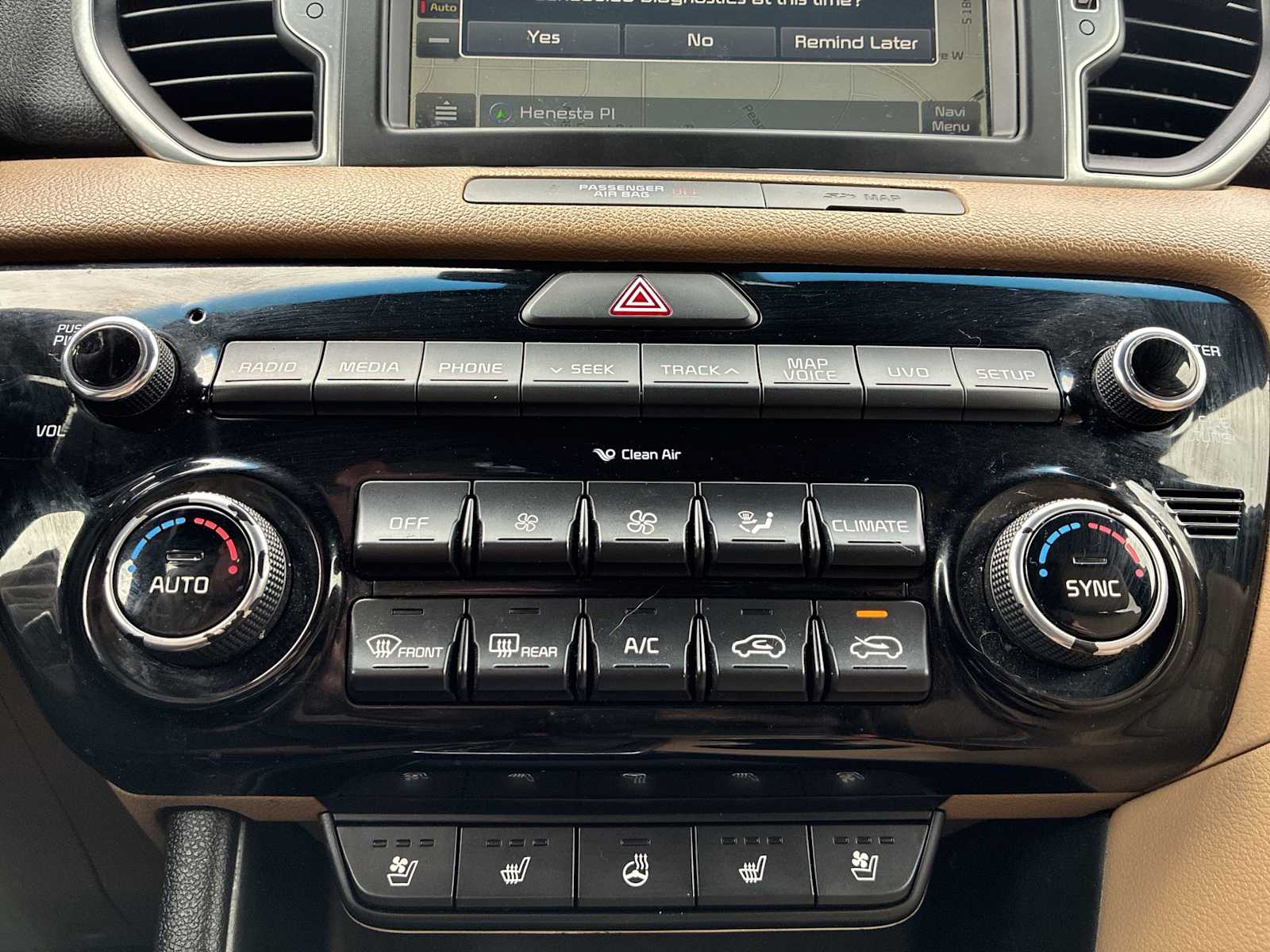 Thumbnail: 2017 Kia Sportage - 17