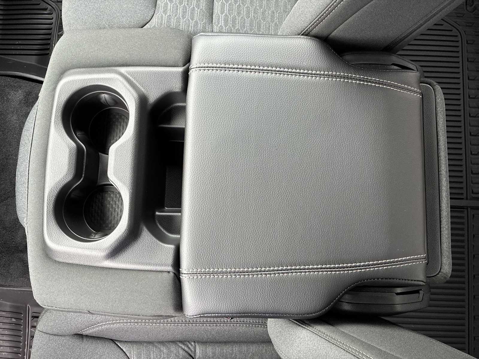 Thumbnail: 2026 RAM 1500 - 21