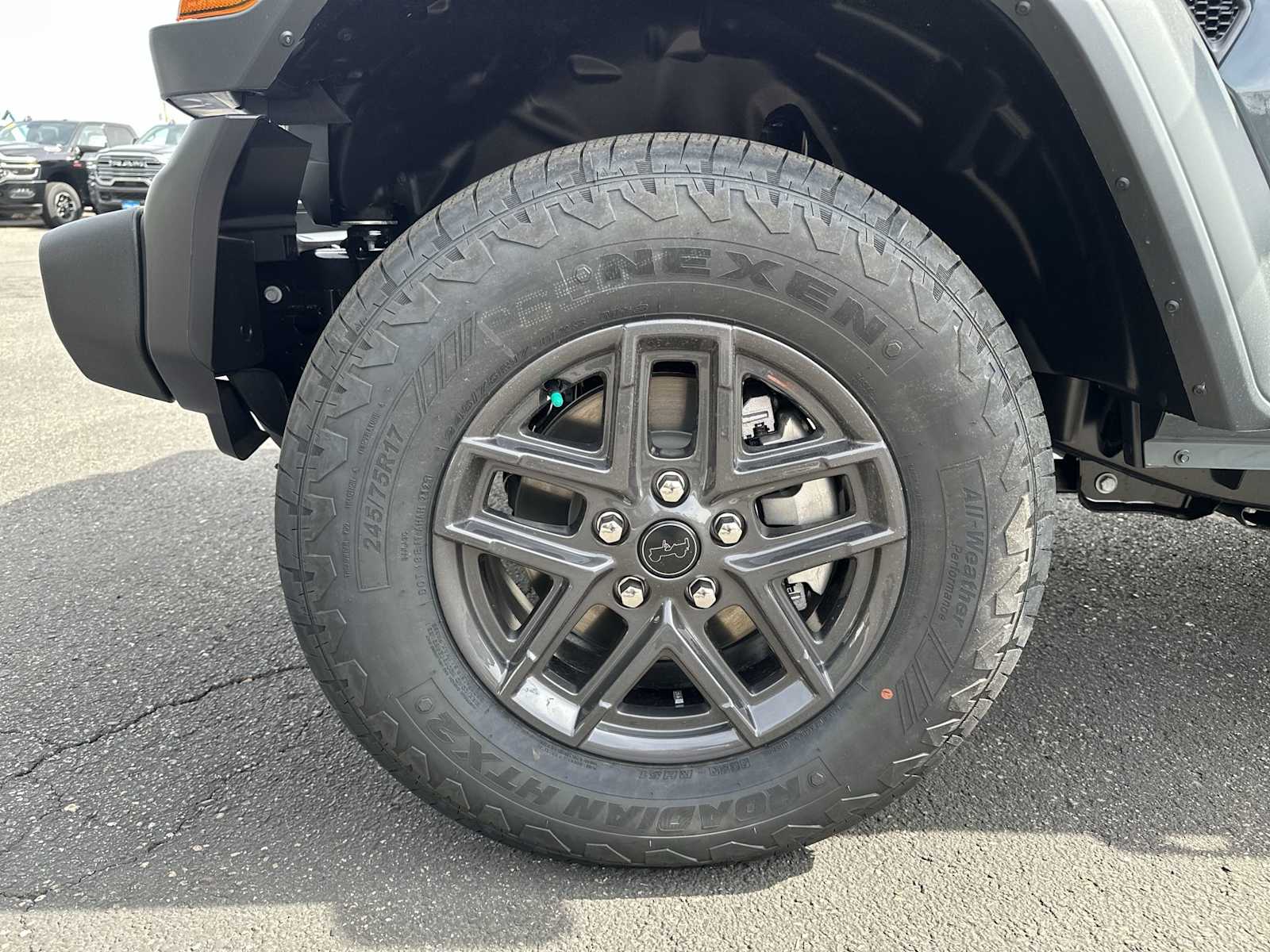 Thumbnail: 2025 Jeep Wrangler - 17