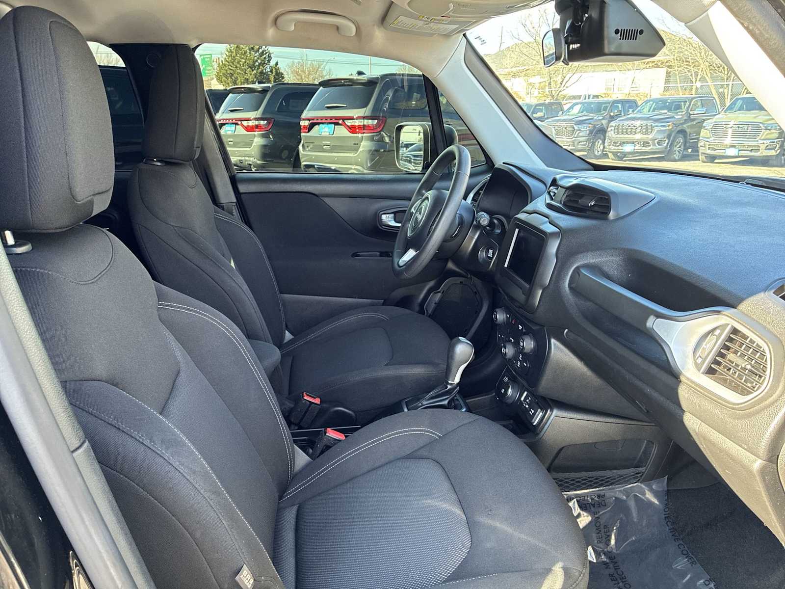 Thumbnail: 2020 Jeep Renegade - 24