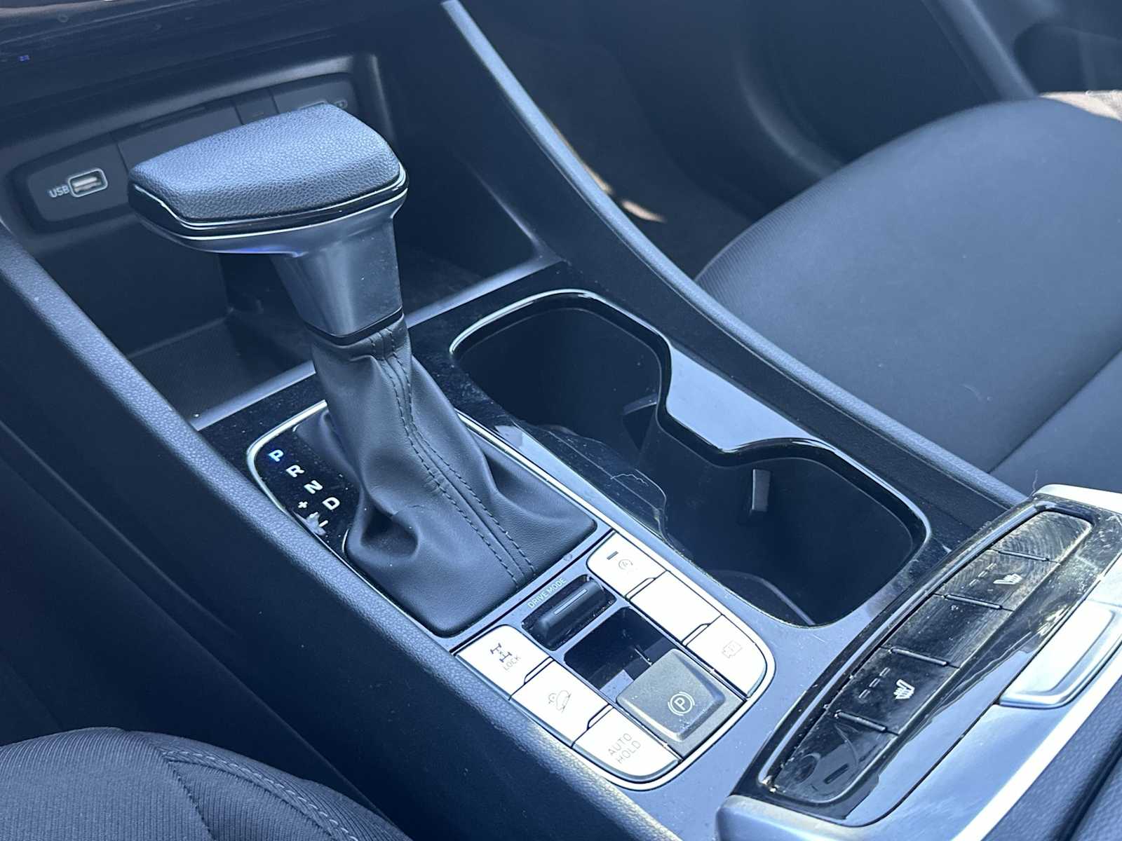 Thumbnail: 2023 Hyundai Tucson - 19