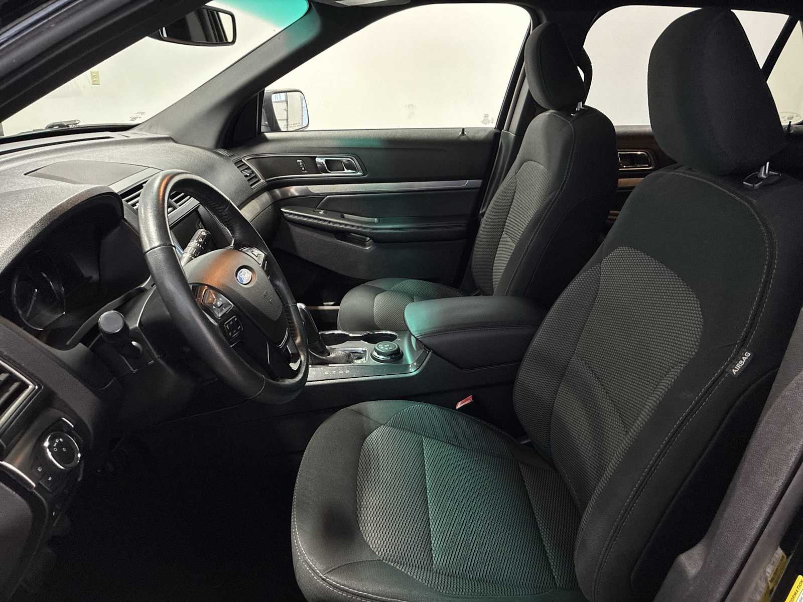 Thumbnail: 2019 Ford Explorer - 13