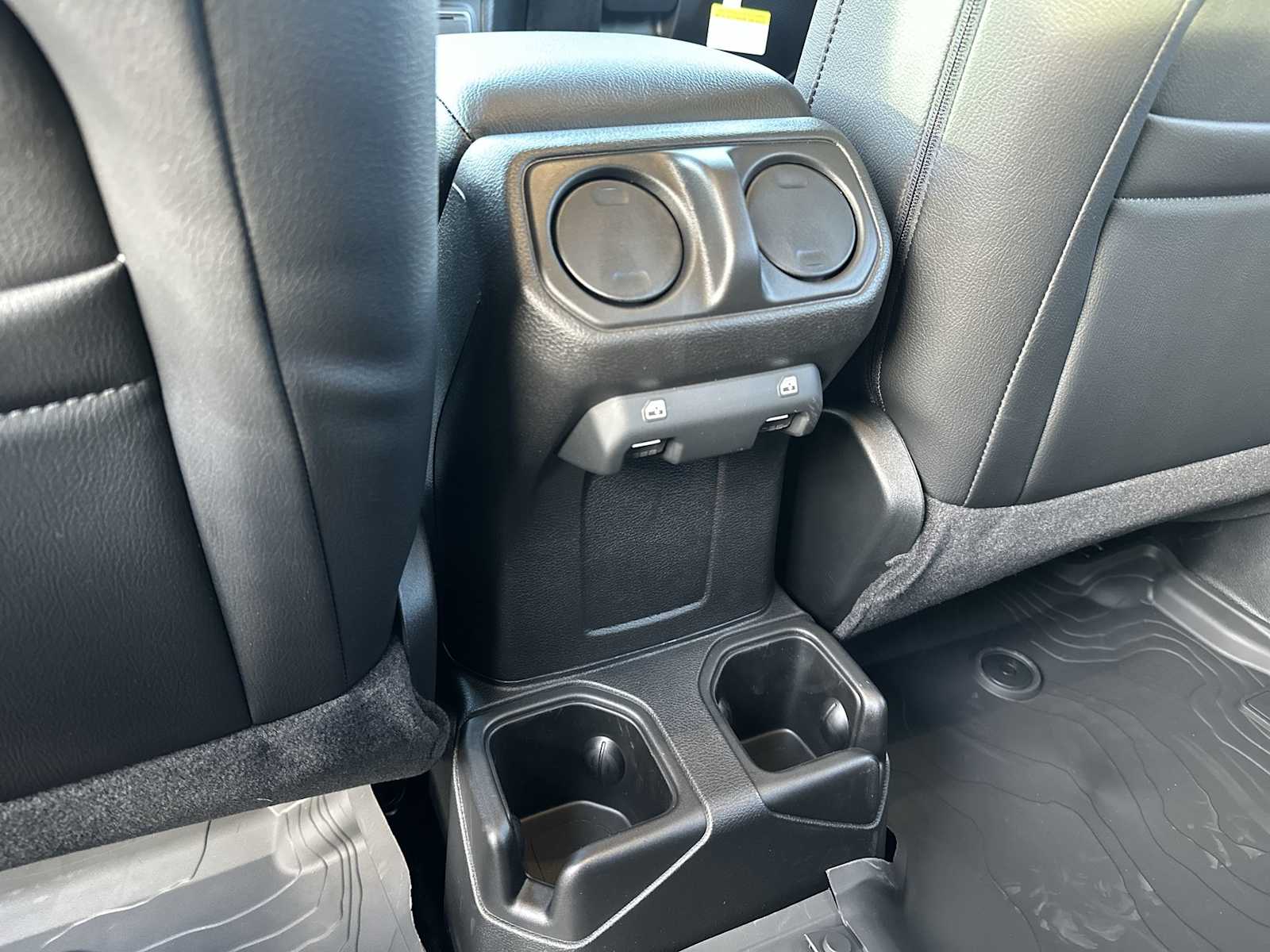 Thumbnail: 2026 Jeep Wrangler - 20