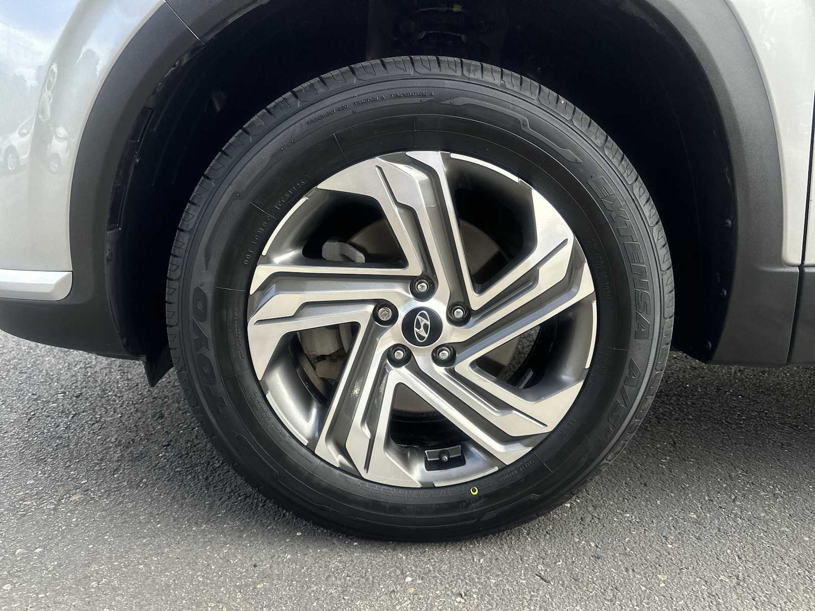 Thumbnail: 2021 Hyundai Santa Fe - 17