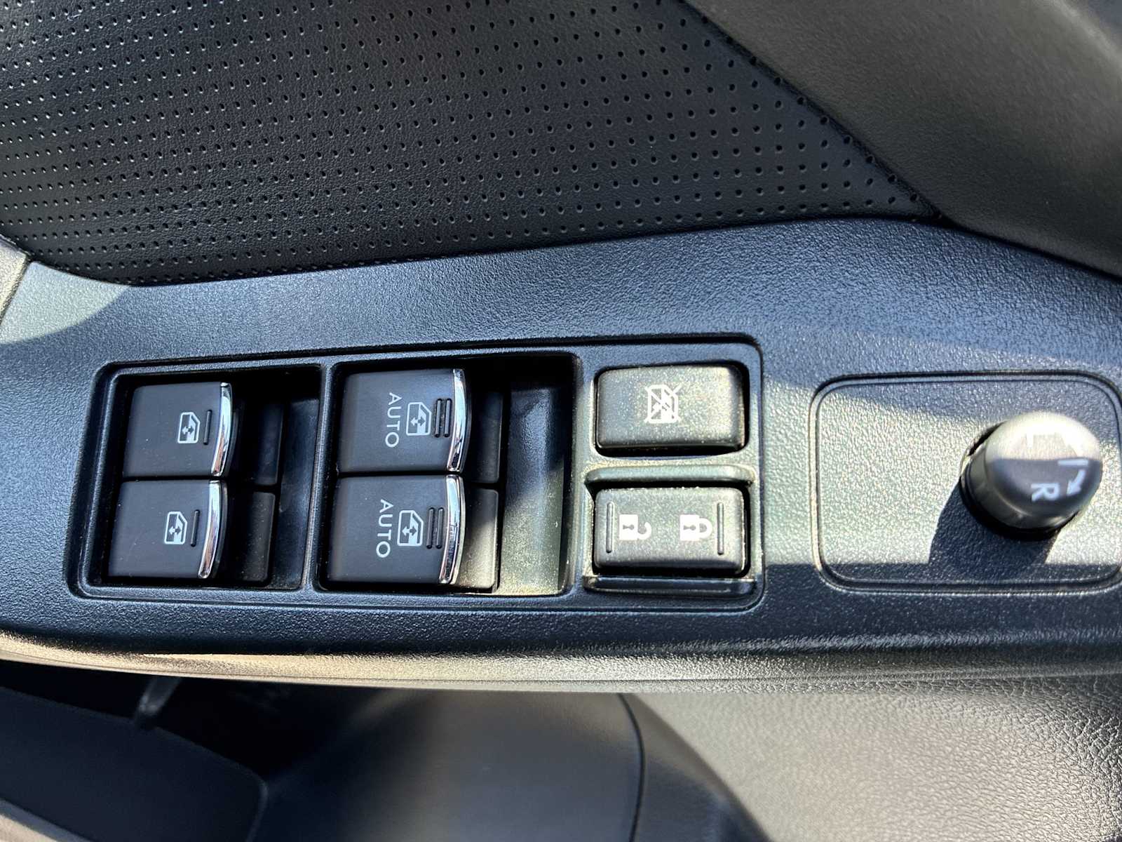 Thumbnail: 2017 Subaru Forester - 15